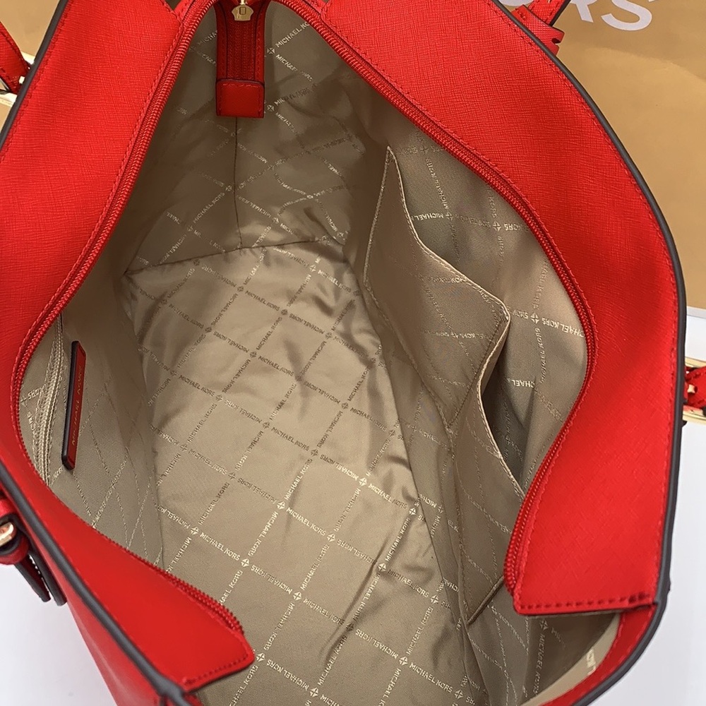 MICHAEL KORS 
Gilly Large Saffiano Leather Tote Shoulder Bag 
COLOR: Bright Red - Picture 11 of 16